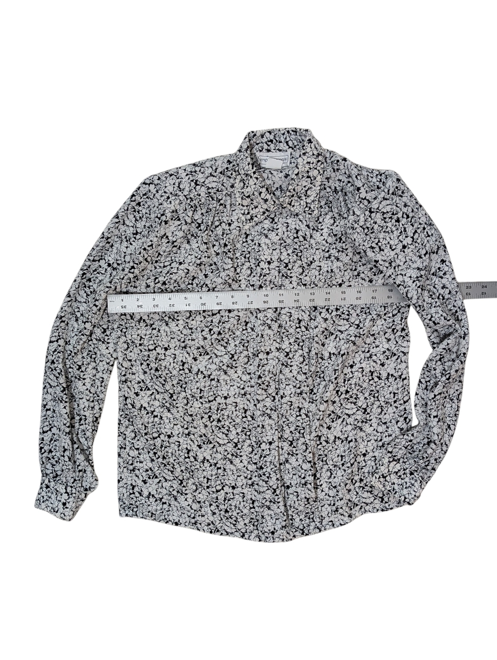 Vintage Impressions Black & White Floral Button-Down Shirt